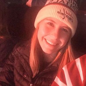 Meet your Posher, Courtney